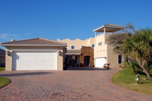 House with big garage